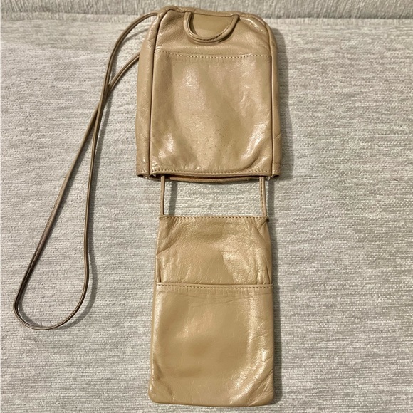 Lambskin Leather Tan Colored Pickpocket Proof Crossbody Bag by D'Onfrio - Picture 8 of 9